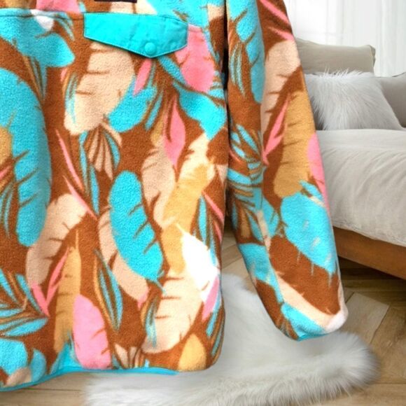 PATAGONIA XS BLUE TOURQUOISE TEAL PINK BROWN  FEATHER DANCE PRINTED  SYNCHILLA - Picture 7 of 15